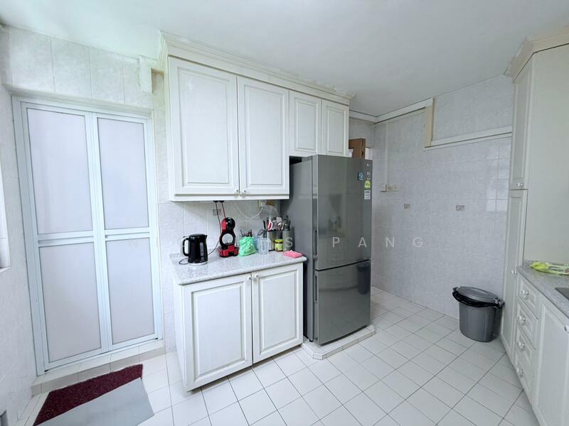 472 Segar Road HDB Flat For Sale at S$ 630,000 | PropertyGuru Singapore - Kitchen