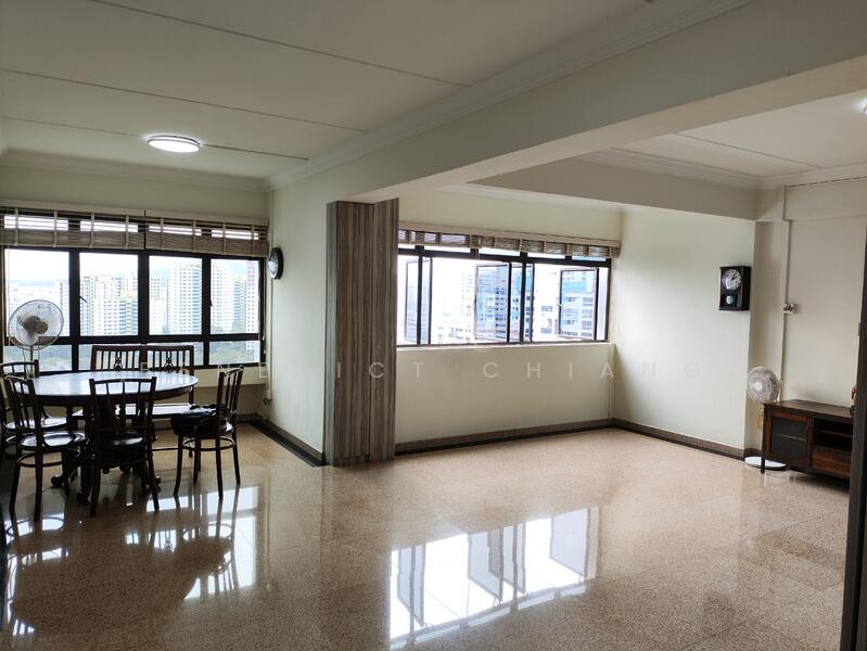 534 Jelapang Road, 534 Jelapang Road, 3 Bedrooms, 1,291 sqft, HDB Flat For Rent, by Benedict Chiang, 500049319 - Living Room - PropertyGuru.com.sg