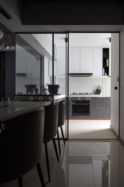 406C Northshore Drive HDB Flat For Sale at S$ 838,000 | PropertyGuru Singapore - Kitchen