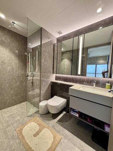 Dairy Farm Residences Condominium For Sale at S$ 1,280,000 | PropertyGuru Singapore - Bathroom