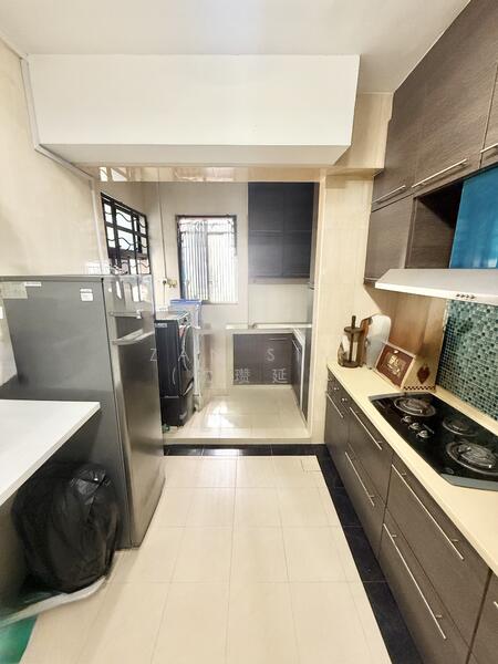 For Sale - 699 Hougang Street 52