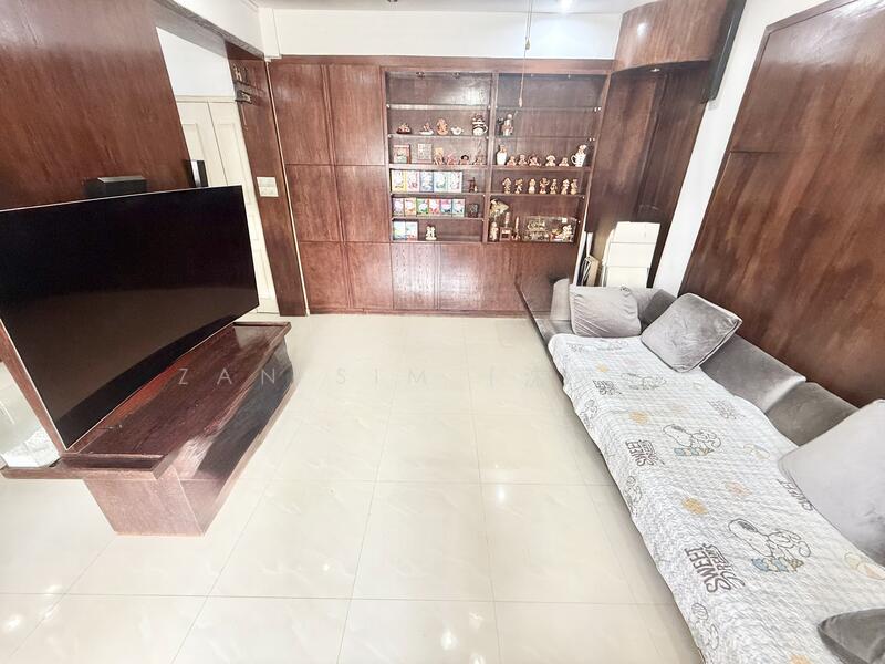 For Sale - 699 Hougang Street 52