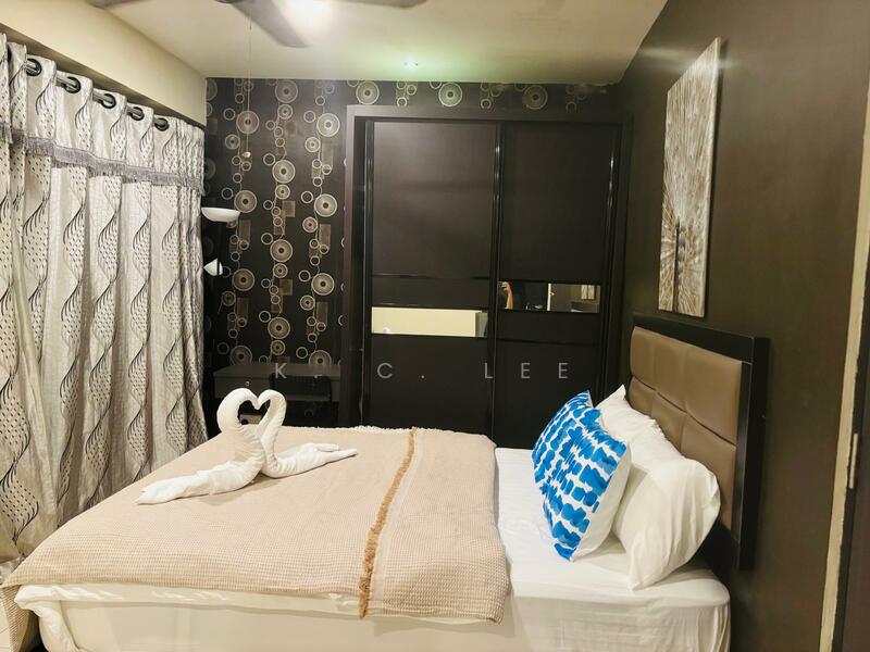 JJH Serviced Apartments, 2A-4B Wolskel Road, Studio, 250 sqft, Condominium For Rent, by K. C. Lee, 500049420 - Bedroom - PropertyGuru.com.sg