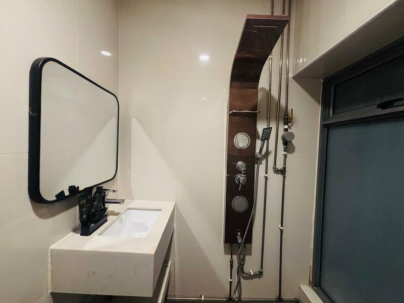 JJH Serviced Apartments, 2A-4B Wolskel Road, Studio, 250 sqft, Condominium For Rent, by K. C. Lee, 500049420 - Shower - PropertyGuru.com.sg