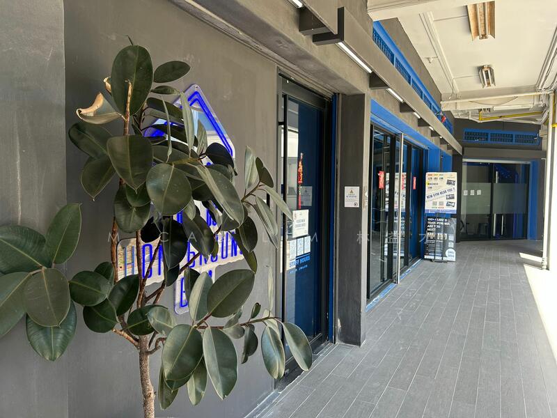 Rare - 476 Tampines St 44 Shophouse for Sale, Tampines Street 44, 2,852 sqft, Shop / Shophouse For Sale, by Micah Lim 林益才, 500049473 - Exterior - CommercialGuru.com.sg