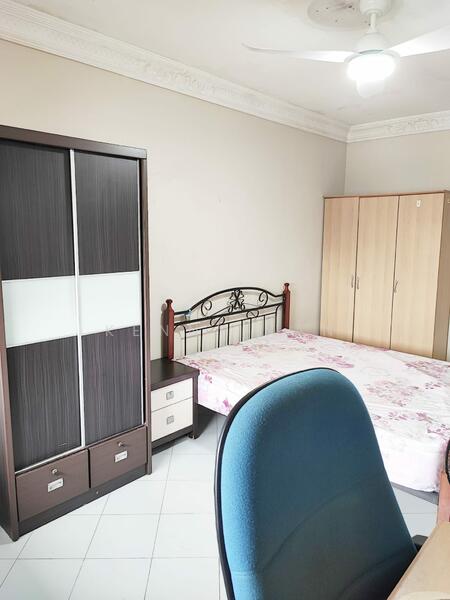 For Rent - 405 Fajar Road