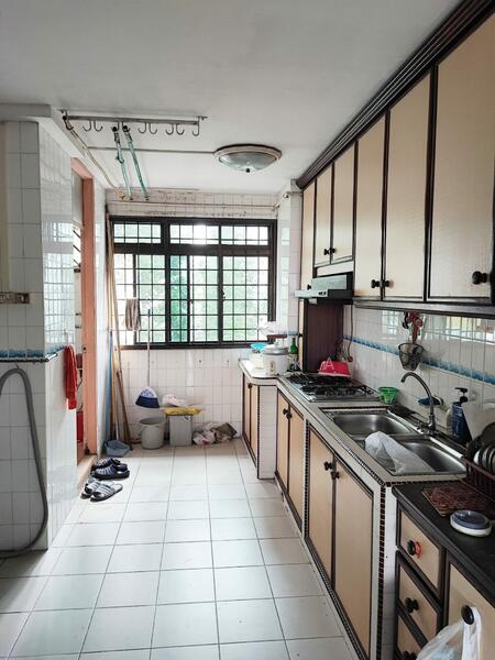 For Rent - 405 Fajar Road