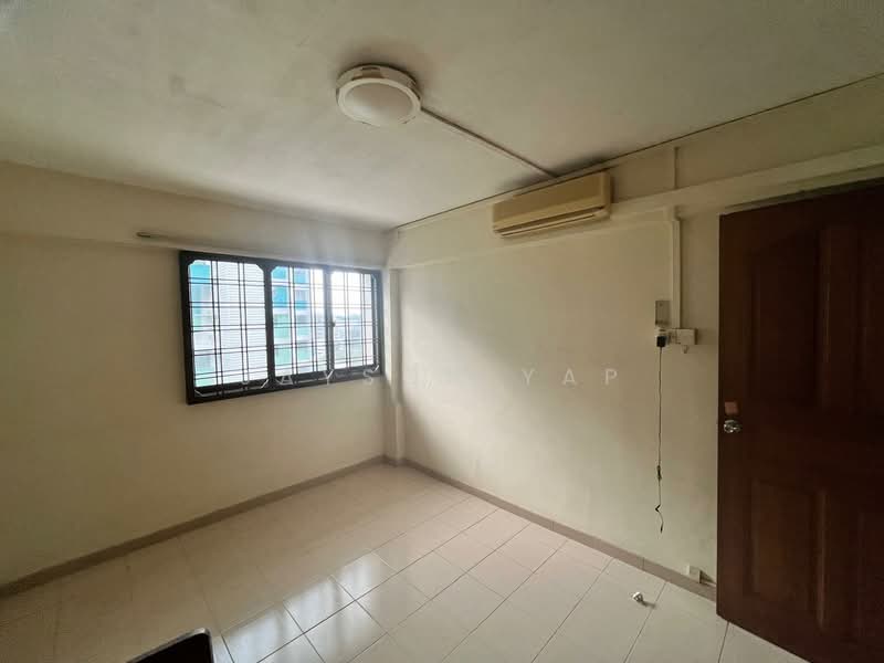 104 Woodlands Street 13, 104 Woodlands Street 13, 3 Bedrooms, 979 sqft, HDB Flat For Sale, by Jayson Yap, 500049480 - Interior - PropertyGuru.com.sg