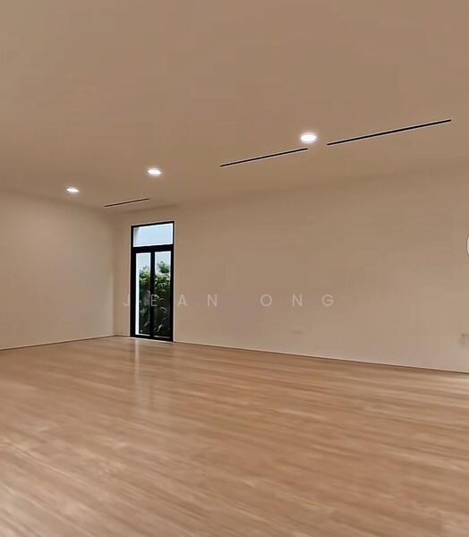 ❤️Modern 2.5 sty with huge, bright natural basement. 1km School. Quiet.☎️ Jean 93571119 Bungalow House For Sale at S$ 19,800,000 | PropertyGuru Singapore - Living Room
