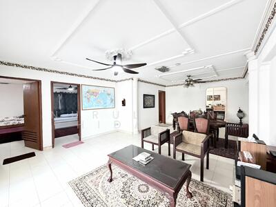 For Sale - 142 Simei Street 2