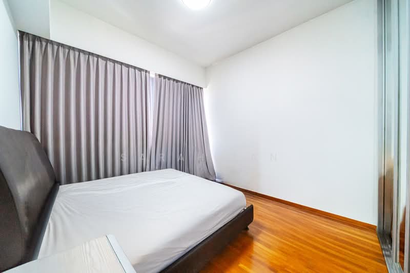 Watertown Condominium For Sale at S$ 988,000 | PropertyGuru Singapore - Master Bedroom