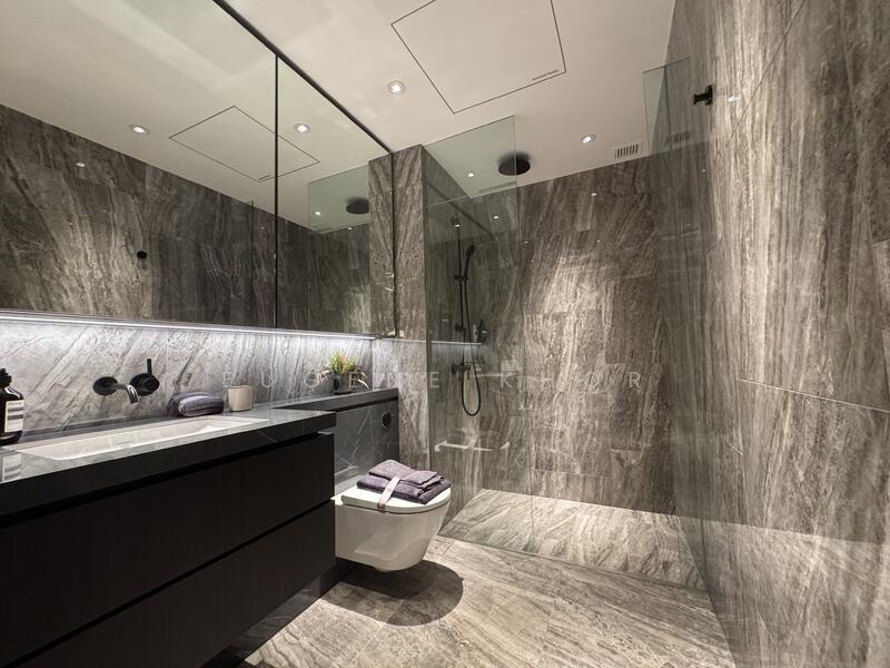 THE ONLY FREEHOLD IN CENTRAL DOWNTOWN!!! VERY RARE!!! Condominium For Sale at S$ 2,076,000 | PropertyGuru Singapore