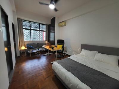 For Rent - Lakepoint Condo