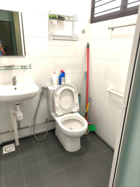 140 Marsiling Road, 140 Marsiling Road, Room Rental, 120 sqft, HDB Flat For Rent, by Steven Choo, 500049575 - Bathroom - PropertyGuru.com.sg