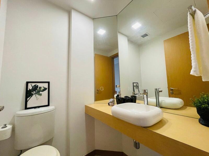 Icon Apartment For Sale at S$ 1,388,000 | PropertyGuru Singapore - Bathroom