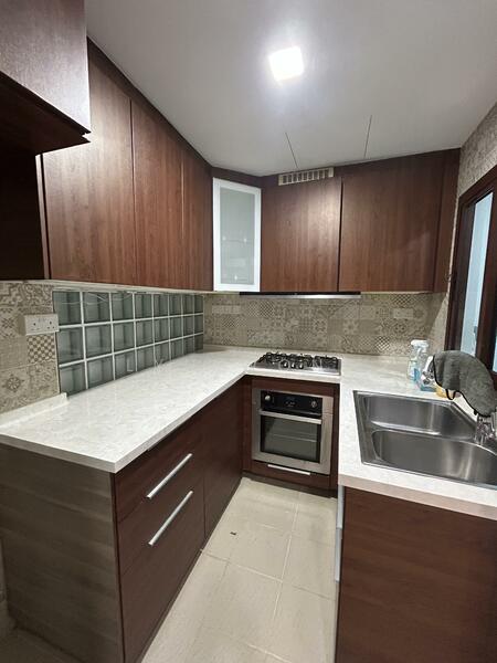 Coastal View Residences, 177 Jalan Loyang Besar, 3 Bedrooms, 1,141 sqft, Apartment For Rent, by Lyn Wong, 500049590 - Kitchen - PropertyGuru.com.sg