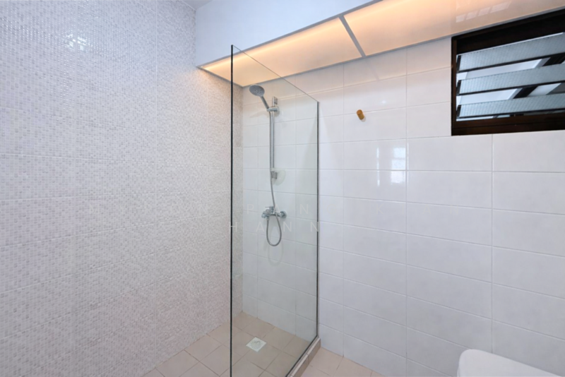 818B Choa Chu Kang Avenue 1, 818B Choa Chu Kang Avenue 1, 3 Bedrooms, 990 sqft, HDB Flat For Rent, by Myron Pang Kian Hann, 500049609 - Bathroom - PropertyGuru.com.sg