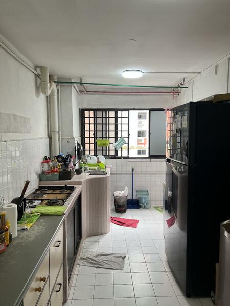 For Rent - 350 Woodlands Avenue 3