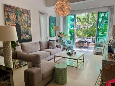 For Sale - Duchess Crest