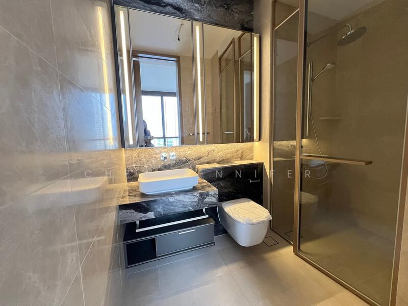 The Avenir Condominium For Sale at S$ 2,900,000 | PropertyGuru Singapore - Bathroom