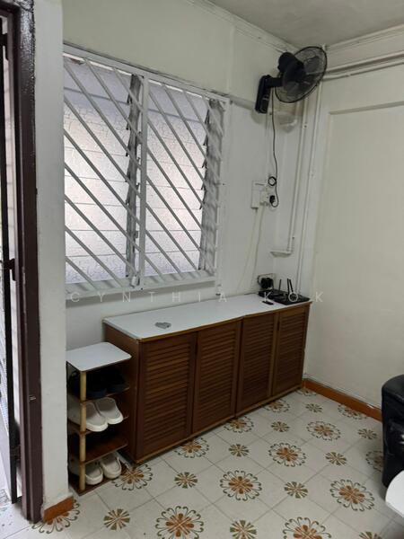379 Clementi Avenue 5, 379 Clementi Avenue 5, Room Rental, 110 sqft, HDB Flat For Rent, by Cynthia Kok, 500049688 - Interior - PropertyGuru.com.sg