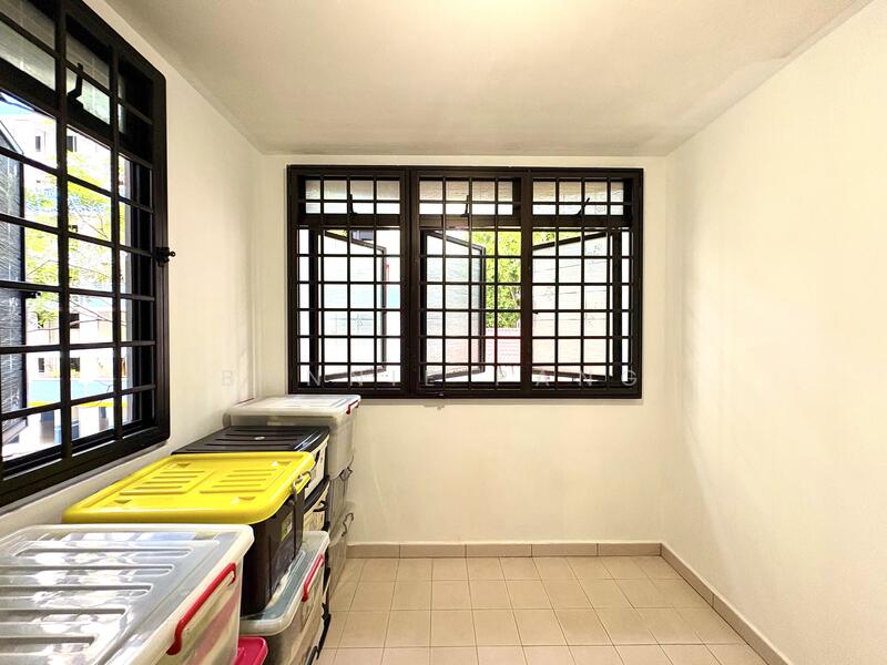 26 Toa Payoh East HDB Flat For Sale at S$ 339,999 | PropertyGuru Singapore - Utility