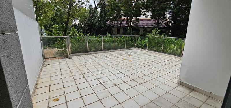 The Sixth Avenue Residences Condominium For Sale at S$ 2,600,000 | PropertyGuru Singapore - Balcony