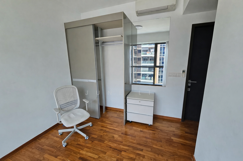 For Rent - Sims Urban Oasis