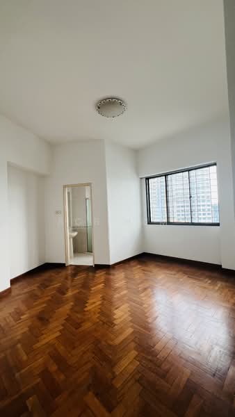 Harbour View Towers, 21 Telok Blangah Drive, 3 Bedrooms, 1,615 sqft, Condominium For Rent, by Bob Hum, 500049719 - PropertyGuru.com.sg