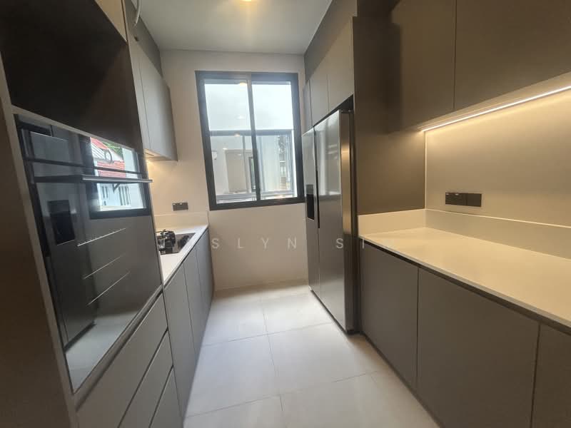 New Corner Terrace, Bt Timah, Dunearn Estate, Kheam Hock Road, 8 Bedrooms, 7,898 sqft, Corner Terrace For Sale, by Jaslyn Sim, 500049721 - Kitchen - PropertyGuru.com.sg