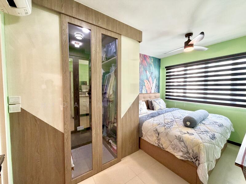 998B Buangkok Crescent HDB Flat For Sale at S$ 560,000 | PropertyGuru Singapore - Bedroom