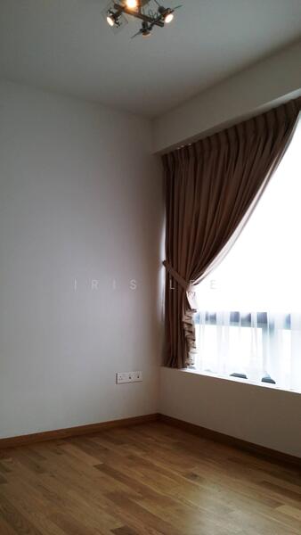 Concourse Skyline, 298 Beach Road, 1 Bedroom, 883 sqft, Condominium For Rent, by Iris Lee, 500049752 - Bedroom - PropertyGuru.com.sg