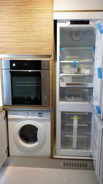 Concourse Skyline, 298 Beach Road, 1 Bedroom, 883 sqft, Condominium For Rent, by Iris Lee, 500049752 - Kitchen - PropertyGuru.com.sg