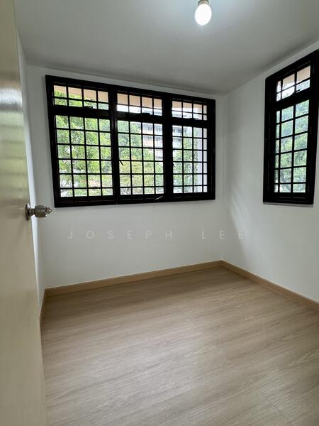 26 Toa Payoh East HDB Flat For Sale at S$ 360,000 | PropertyGuru Singapore - Interior
