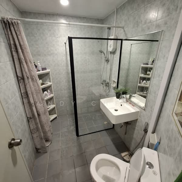 Wing Fong Mansions, 12 Lorong 14 Geylang, Room Rental, 90 sqft, Apartment For Rent, by Andy Cheuk, 500049778 - PropertyGuru.com.sg
