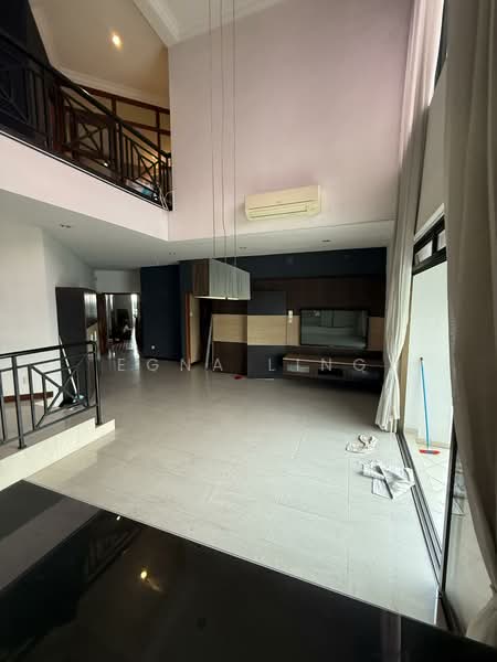 Far Horizon Gardens, 1 Ang Mo Kio Avenue 9, 5 Bedrooms, 3,900 sqft, Condominium For Rent, by Egna Ling, 500049780 - Living Room - PropertyGuru.com.sg