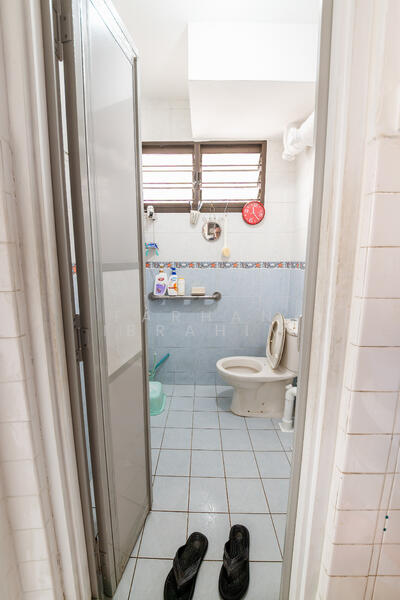 425 Ang Mo Kio Avenue 3 HDB Flat For Sale at S$ 500,000 | PropertyGuru Singapore