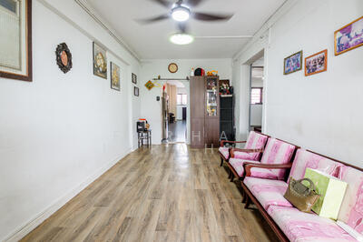 For Sale - 425 Ang Mo Kio Avenue 3