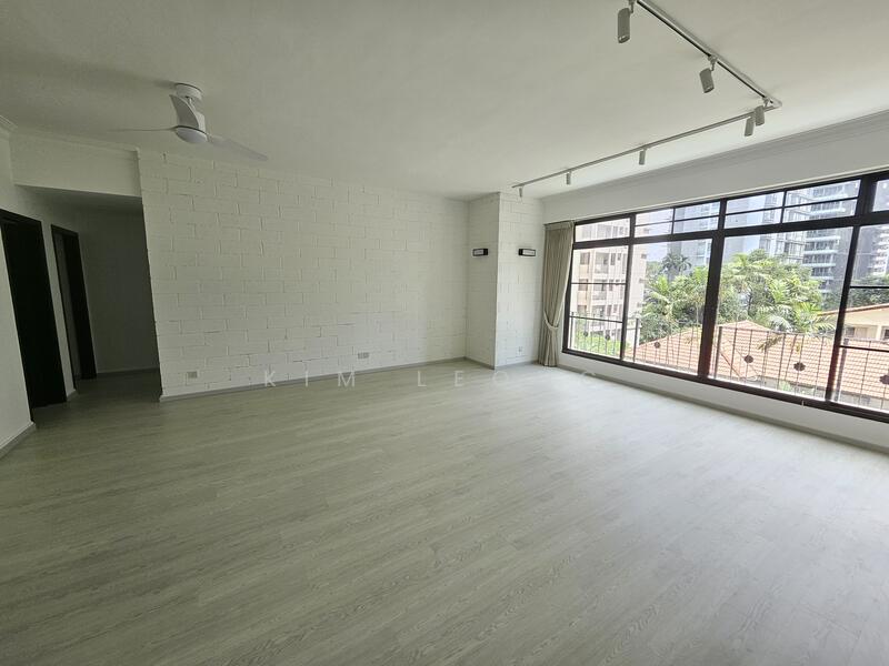 Mutiara View Apartment For Sale at S$ 3,350,000 | PropertyGuru Singapore - Living Room