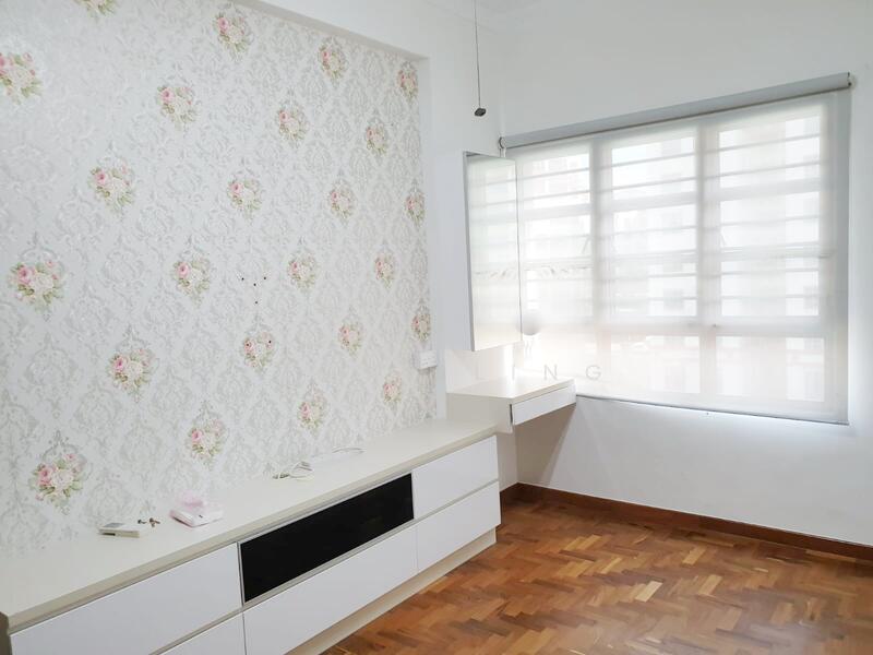 Azalea Park Condo, 2 Flora Road, 4 Bedrooms, 1,507 sqft, Condominium For Rent, by Leeon Ling, 500049827 - Bedroom - PropertyGuru.com.sg