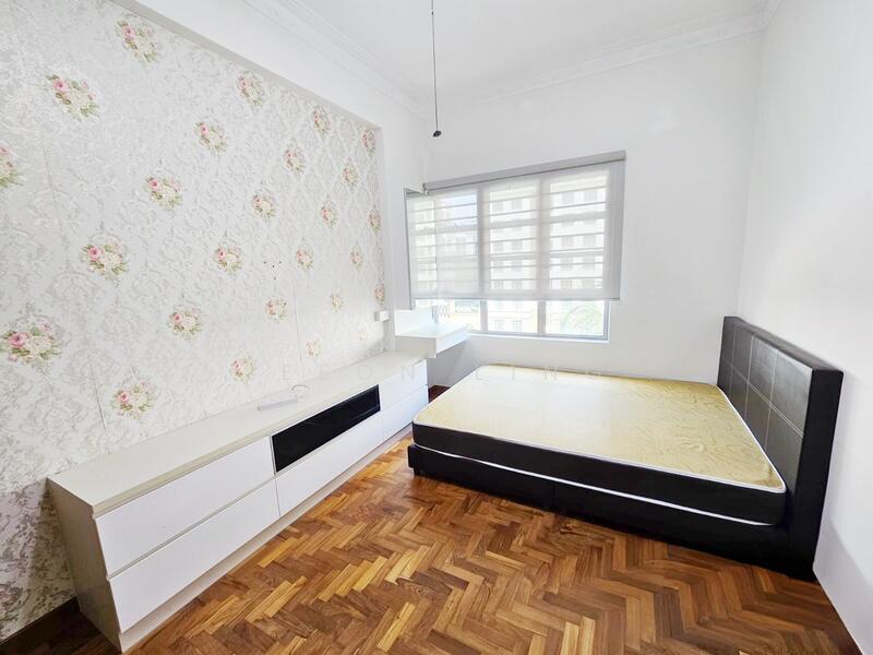 Azalea Park Condo, 2 Flora Road, 4 Bedrooms, 1,507 sqft, Condominium For Rent, by Leeon Ling, 500049827 - Bedroom - PropertyGuru.com.sg