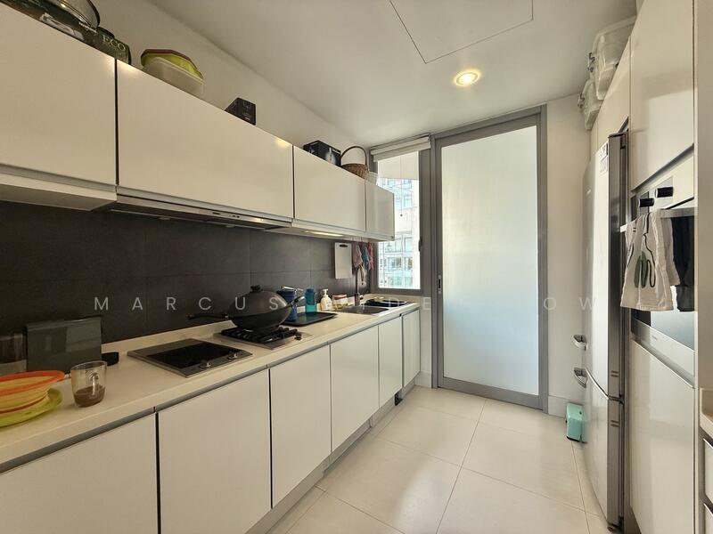 The Oceanfront @ Sentosa Cove Condominium For Sale at S$ 2,965,000 | PropertyGuru Singapore - Kitchen