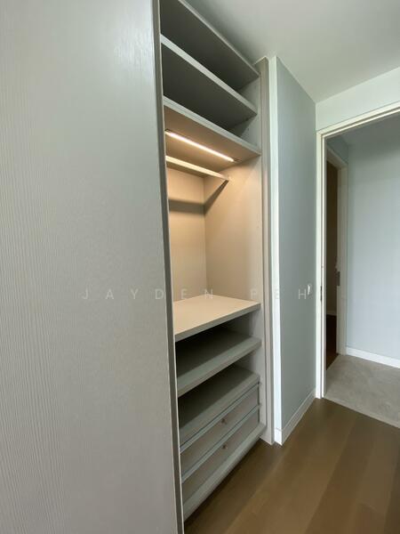 Highline Residences Condominium For Sale at S$ 2,280,000 | PropertyGuru Singapore - Master Bedroom