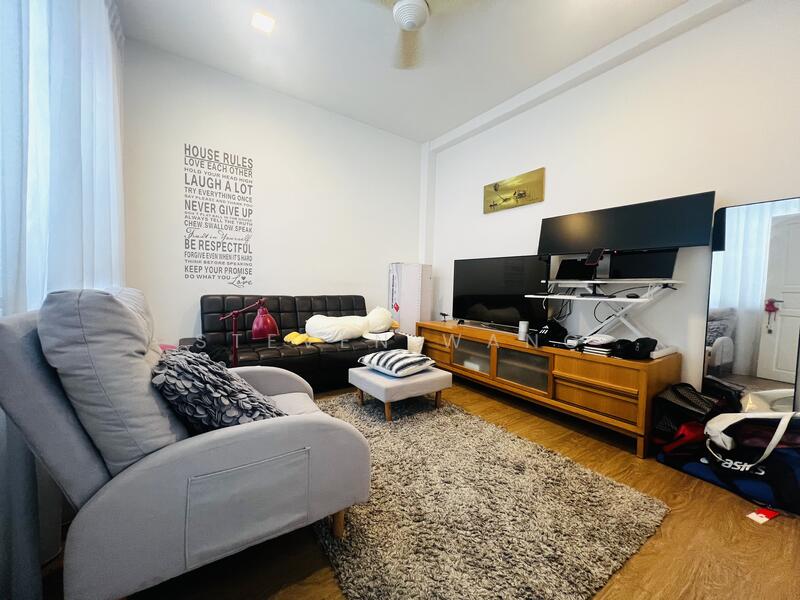 187 Tembeling Road, , 2 Bedrooms, 590 sqft, Walk-up Apartment For Rent, by Steven Wang, 500049898 - PropertyGuru.com.sg