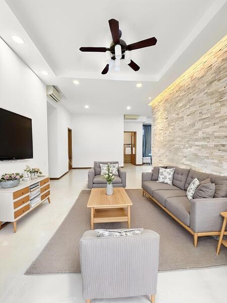 For Sale - Clover By The Park