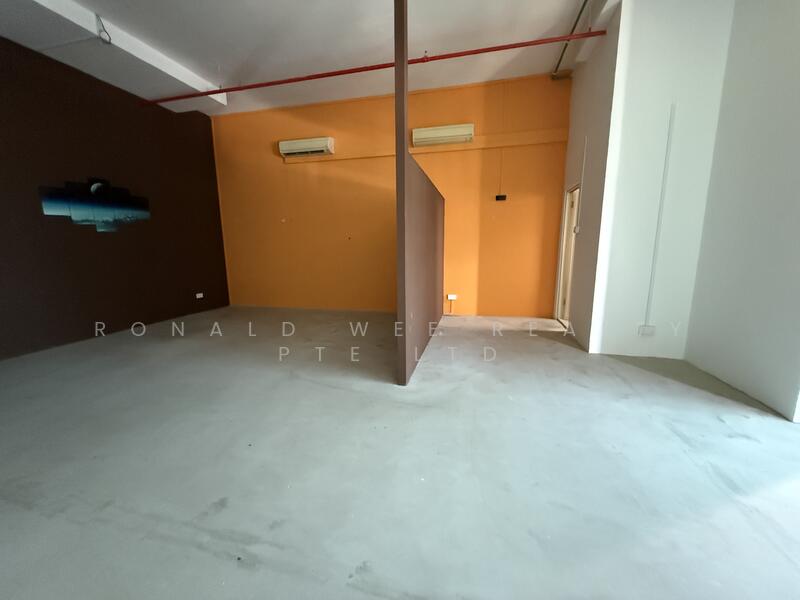Oxley BizHub, 61 Ubi Road 1, 1,000 sqft, Light Industrial (B1) For Rent, by RONALD WEE REALTY PTE LTD, 500049950 - Interior - CommercialGuru.com.sg