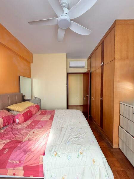 Central View Condominium For Sale at S$ 1,400,000 | PropertyGuru Singapore - Bedroom