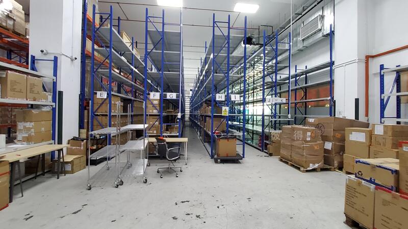 Medical Certified Aircon Warehouse with 7m High Ceiling & Fitted Racks at Changi South!, Changi South, 9,000 sqft, Warehouse For Rent, by Peter Loh 彼得, 500049965 - Interior - CommercialGuru.com.sg