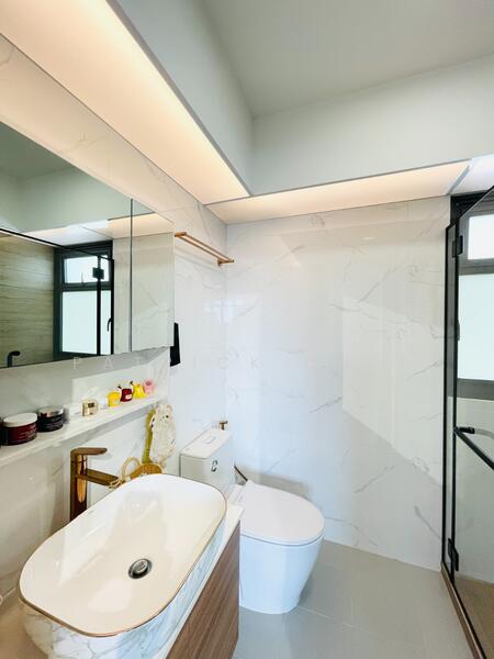 464B Clementi Avenue 1 HDB Flat For Sale at S$ 1,400,000 | PropertyGuru Singapore - Bathroom