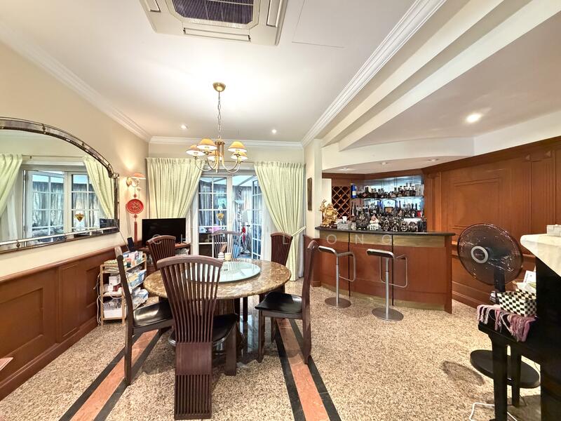 For Sale - Freehold Classy Bungalow in Upper Bukit Timah on Elevated land